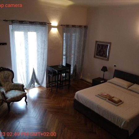 Porte Ad Arco 브라 외부 사진